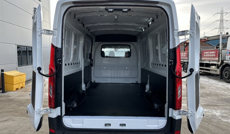 Fully Electric LWB/HR Panel Van (White) 2023 Maxus ED9 88.5KWH full
