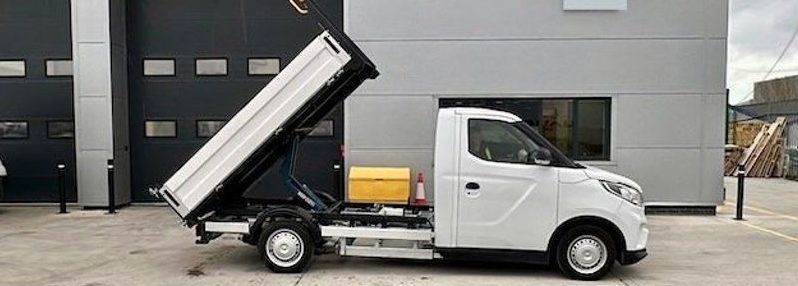 Fully Electric Maxus eDeliver 3 LWB Tipper (White) 2023 52.5kWh full